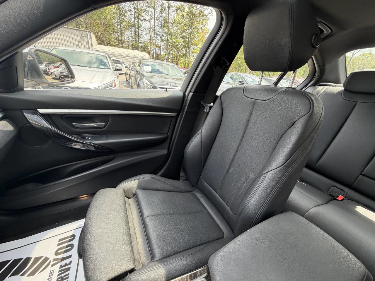 Used 2017 BMW 330e image 25