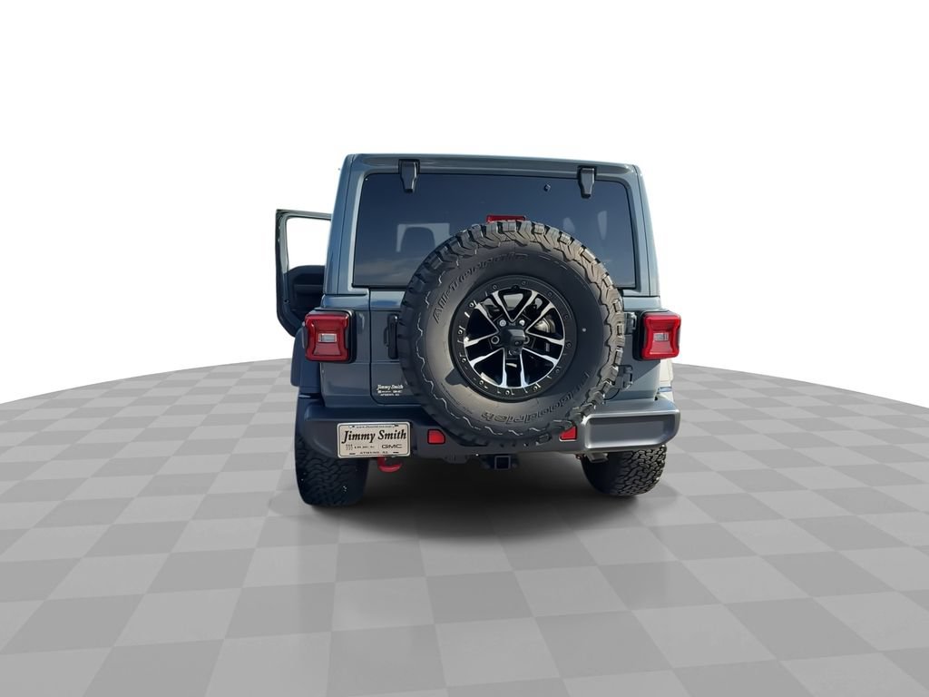 Used 2025 Jeep Wrangler Unlimited Rubicon w/ XTREMEE 35" Tire Package AWD/4WD image 7