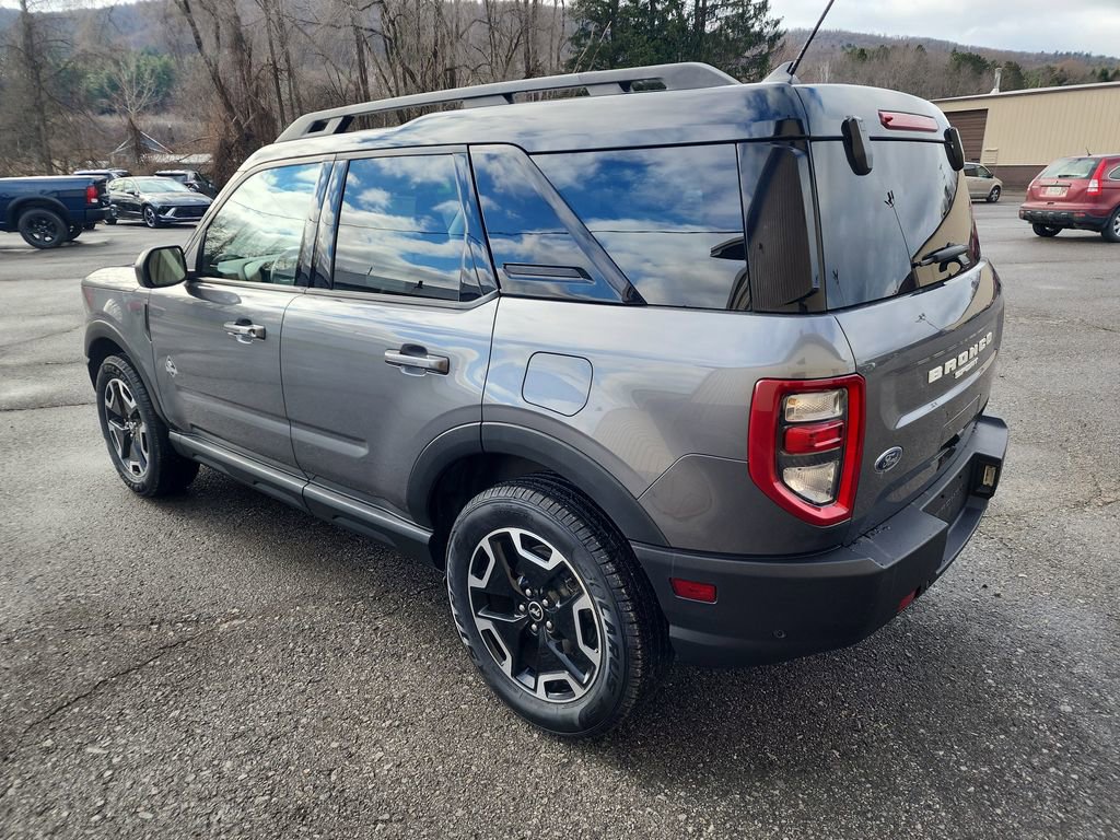 Used 2022 Ford Bronco Sport Outer Banks image 6