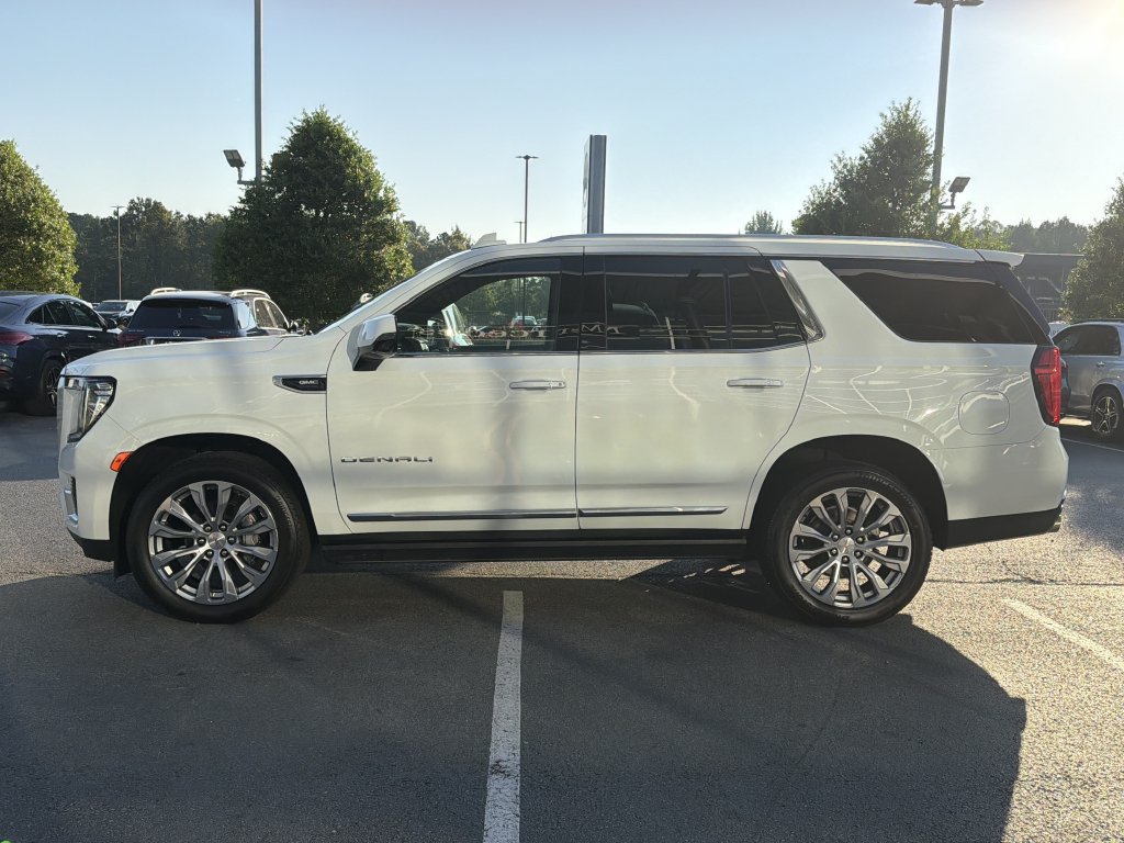 Used 2023 GMC Yukon Denali RWD image 6
