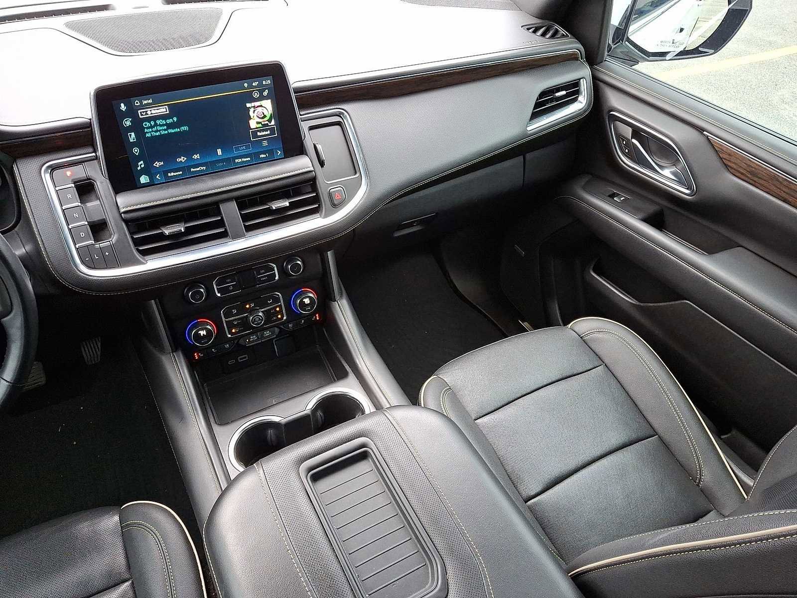 Used 2023 Chevrolet Tahoe Premier image 12