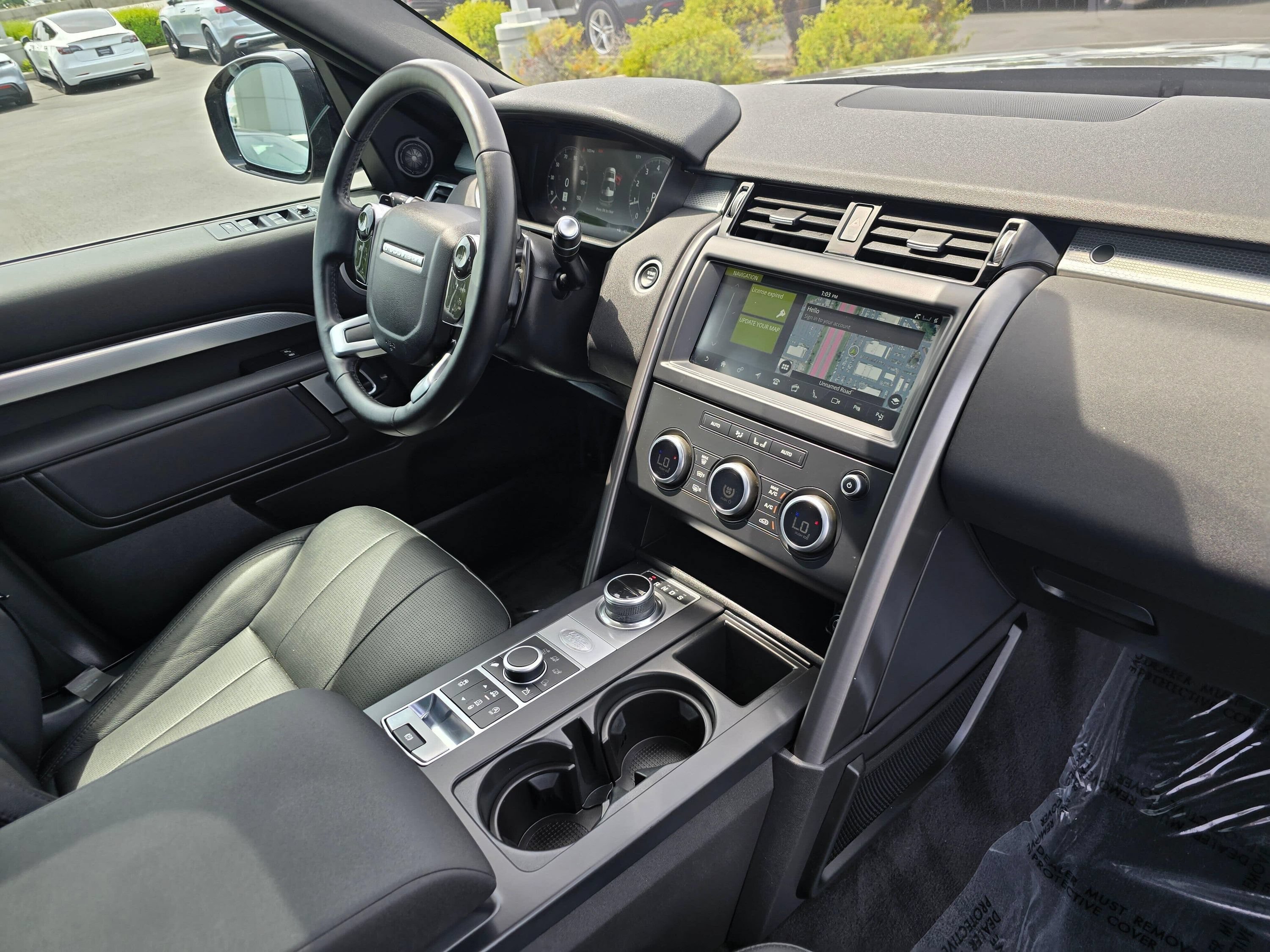 Used 2020 Land Rover Discovery Landmark AWD/4WD image 22