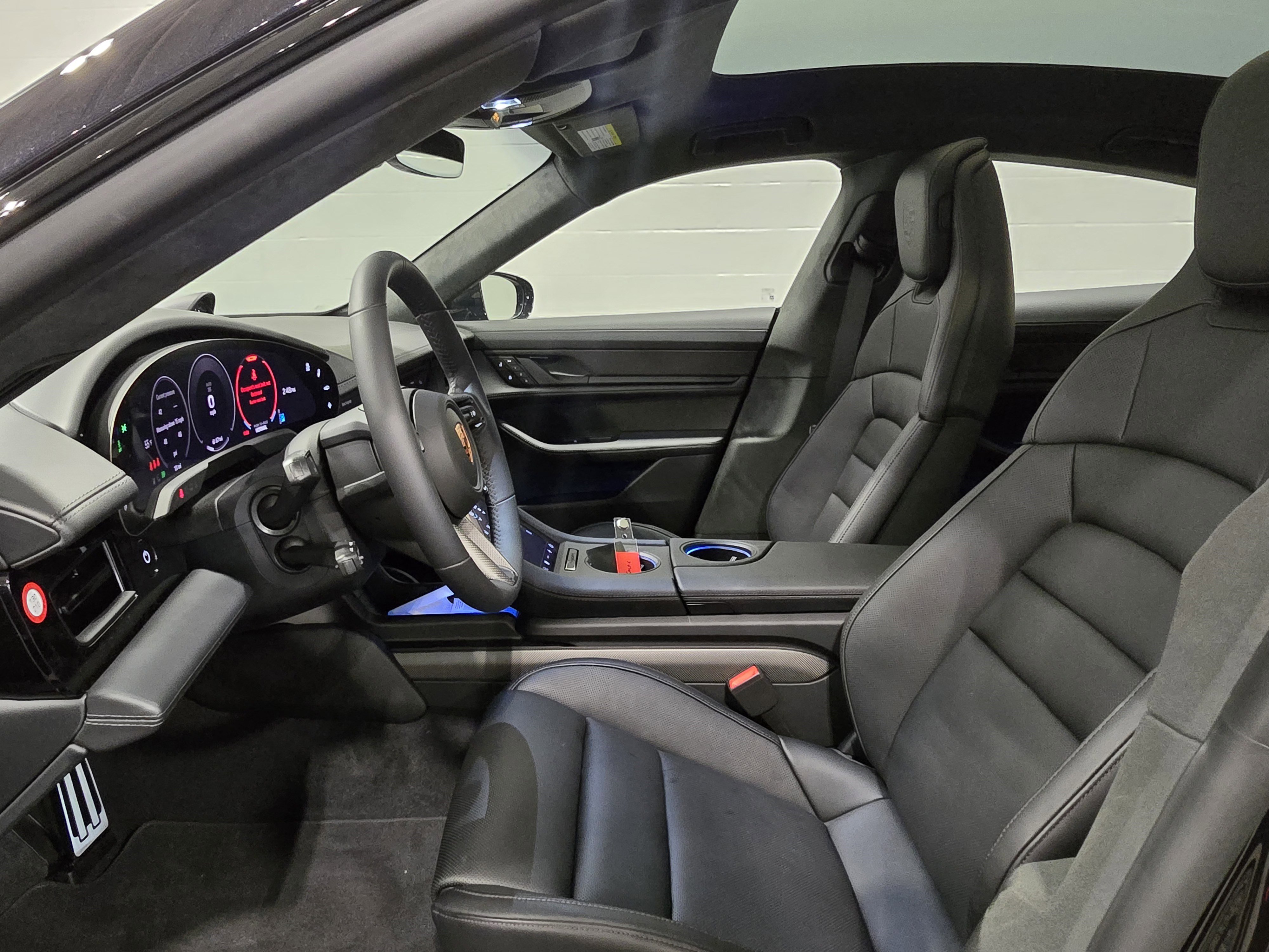 New 2026 Porsche Taycan GTS AWD/4WD image 15