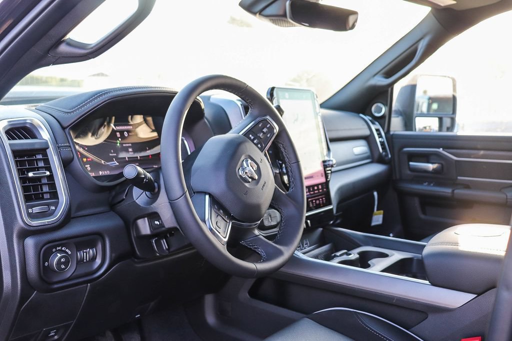 New 2026 RAM 3500 Laramie AWD/4WD image 23