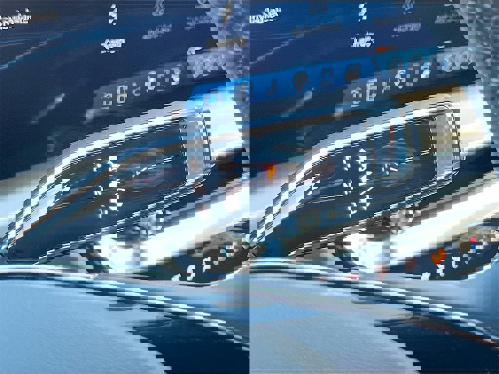 New 2026 Cadillac Lyriq Luxury image 16