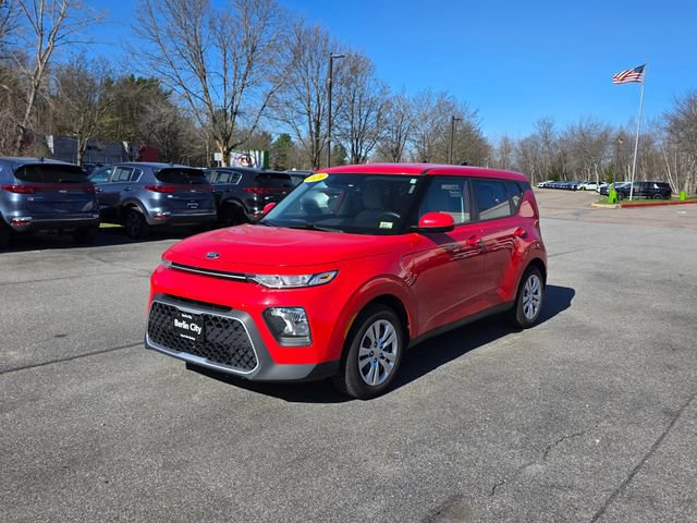 Used 2020 Kia Soul LX FWD image 4