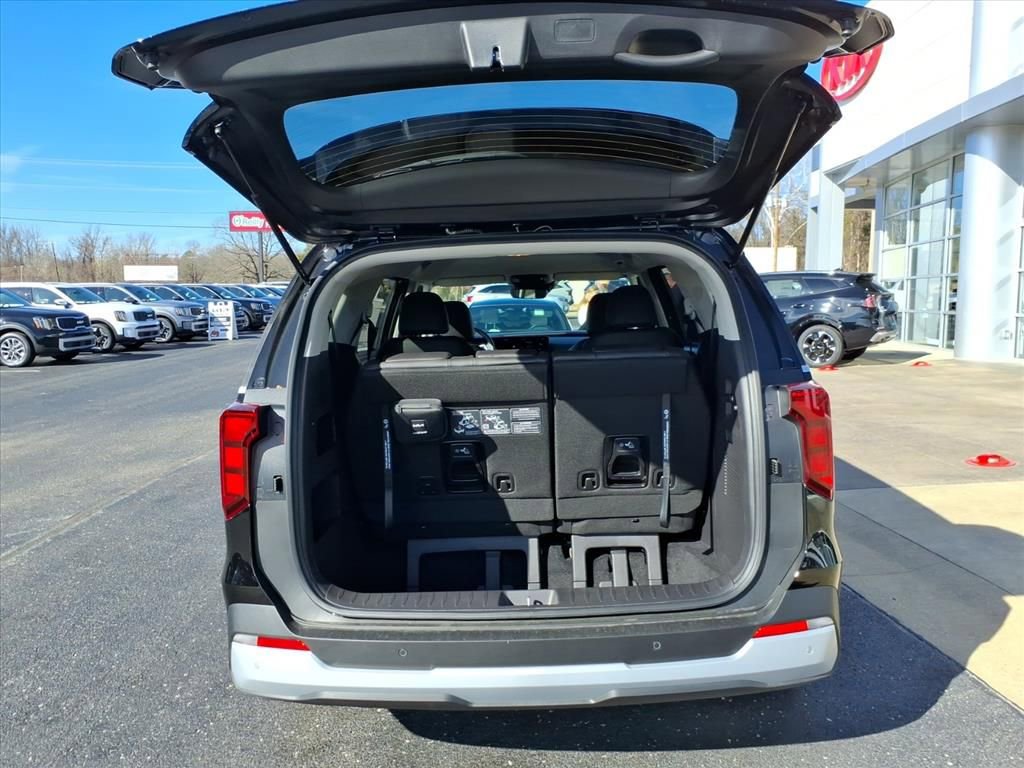 New 2026 Kia Carnival image 6