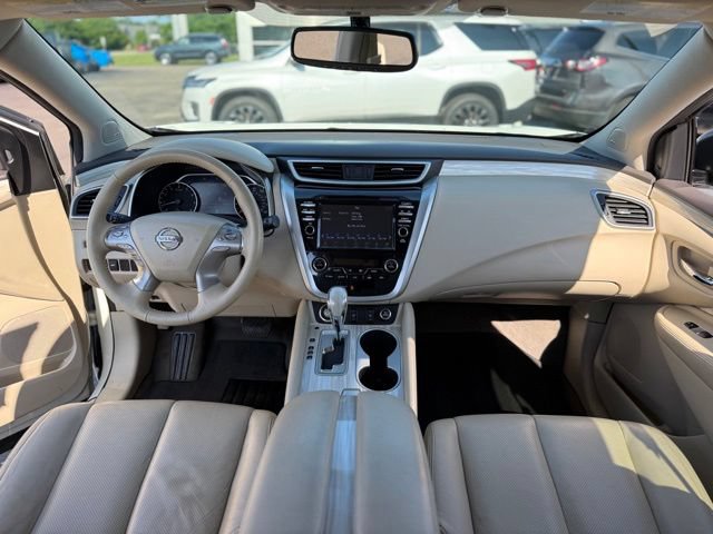Used 2016 Nissan Murano SL w/ SL Technology Package AWD/4WD image 2