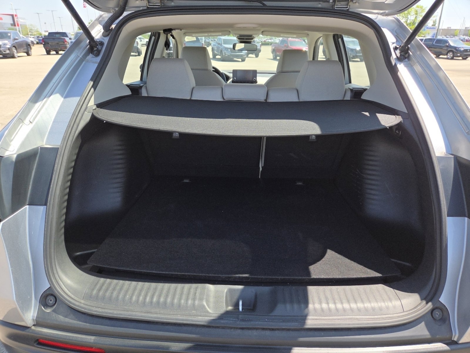 Used 2024 Honda HR-V LX image 16