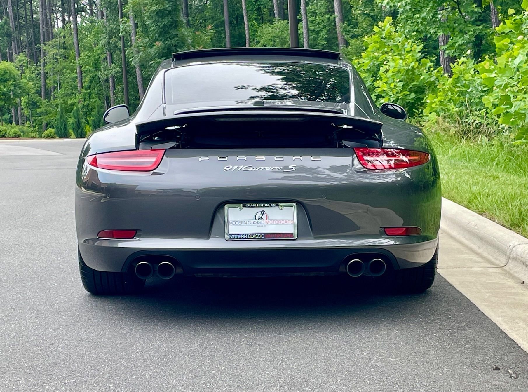 Used 2012 Porsche 911 Carrera S image 19