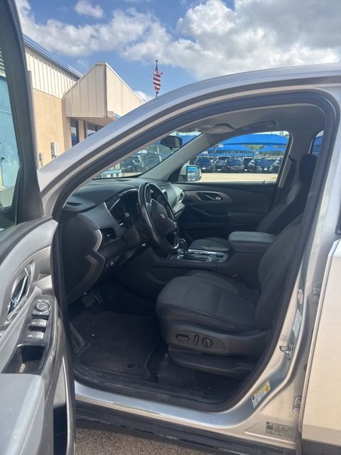 Used 2018 Chevrolet Traverse LT image 6