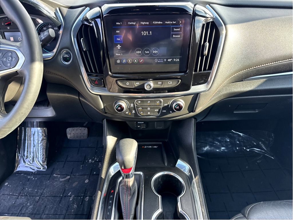 Used 2023 Chevrolet Traverse RS image 20
