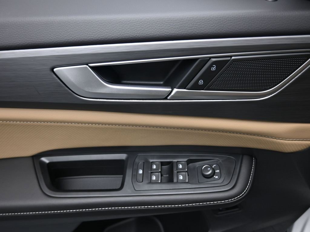 New 2026 Volkswagen Atlas Cross Sport SE image 19