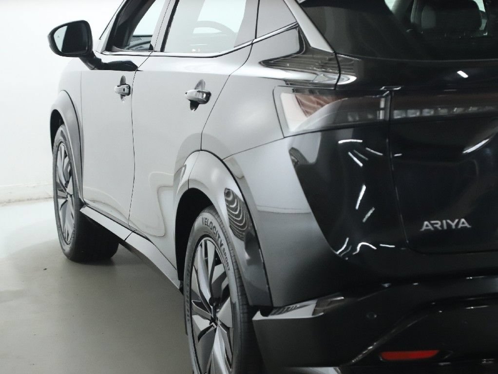 Certified 2023 Nissan Ariya FWD image 41