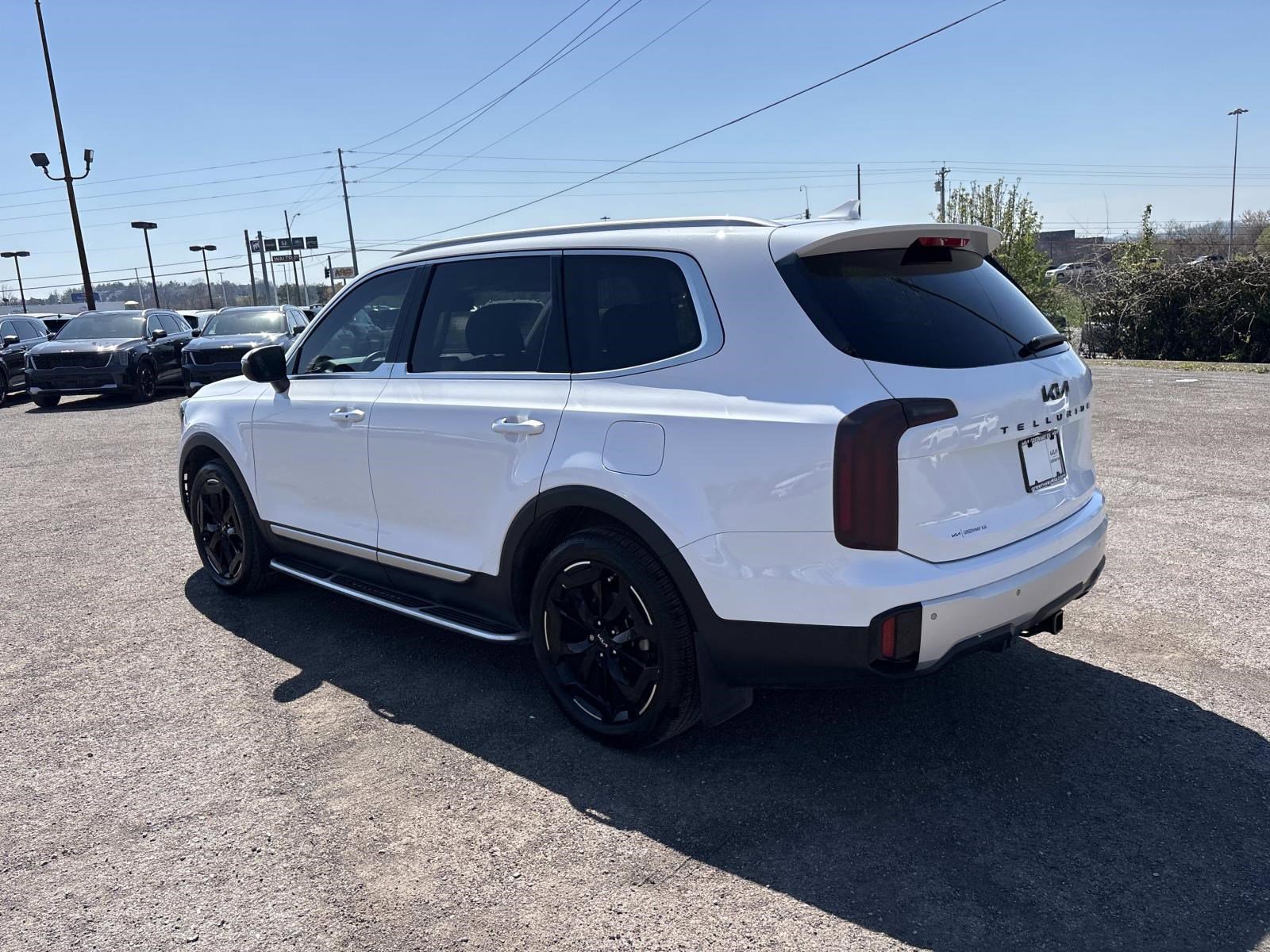 Used 2024 Kia Telluride S w/ S Sunroof Package image 5