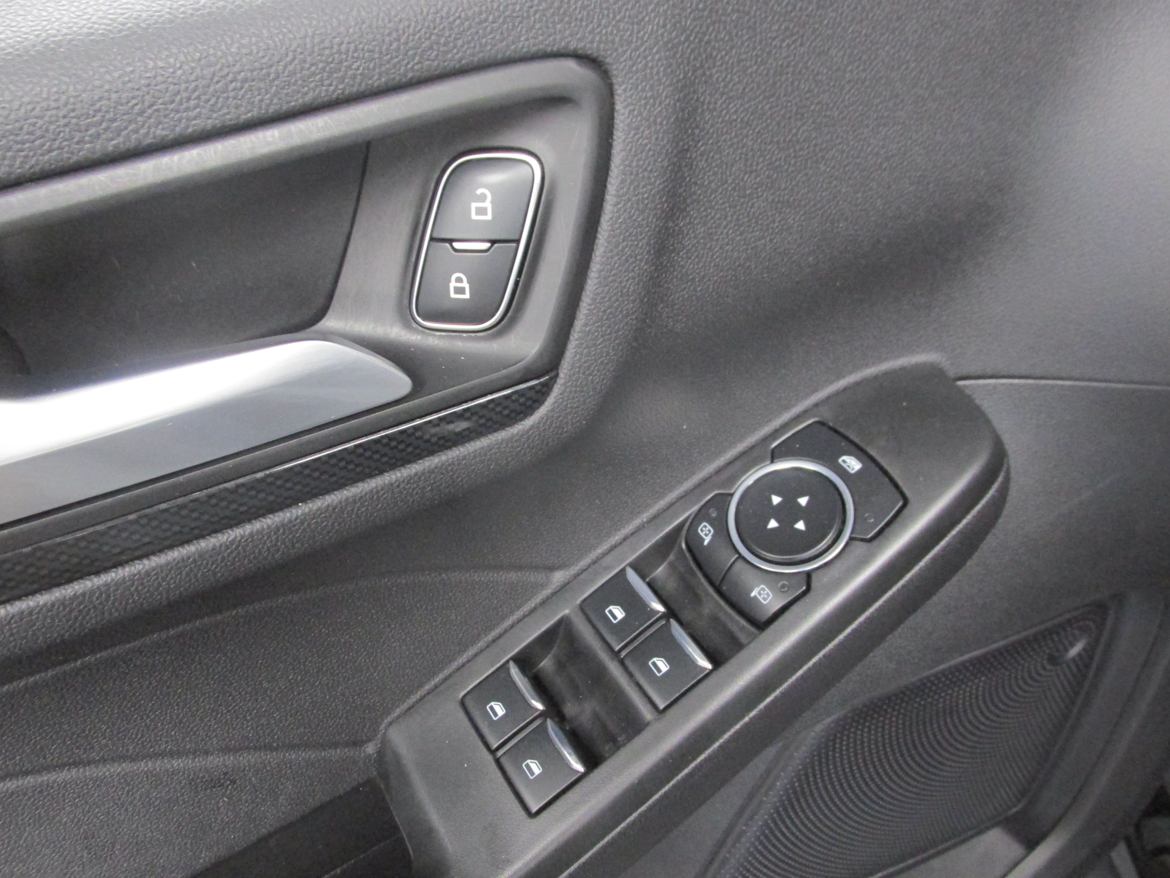 Used 2023 Ford Escape ST-Line w/ Tech Pack #1 AWD/4WD image 29