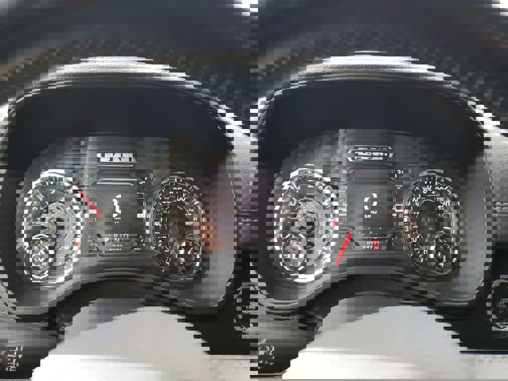 Used 2022 RAM 1500 Laramie image 25