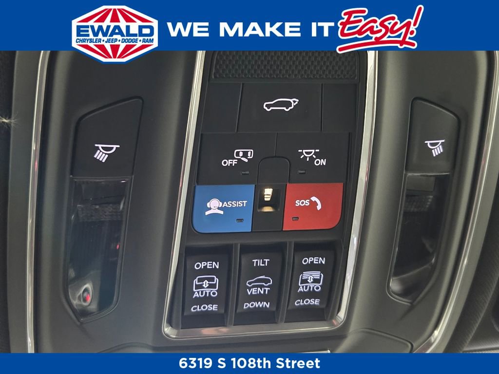 New 2025 Jeep Grand Cherokee L Limited AWD/4WD image 13