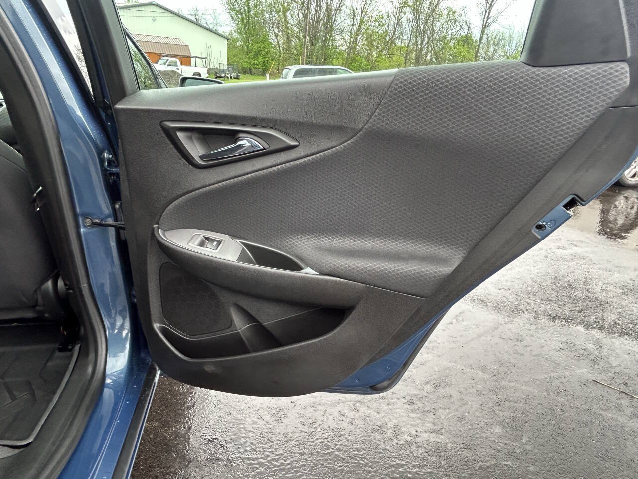 Used 2024 Chevrolet Malibu RS FWD image 14