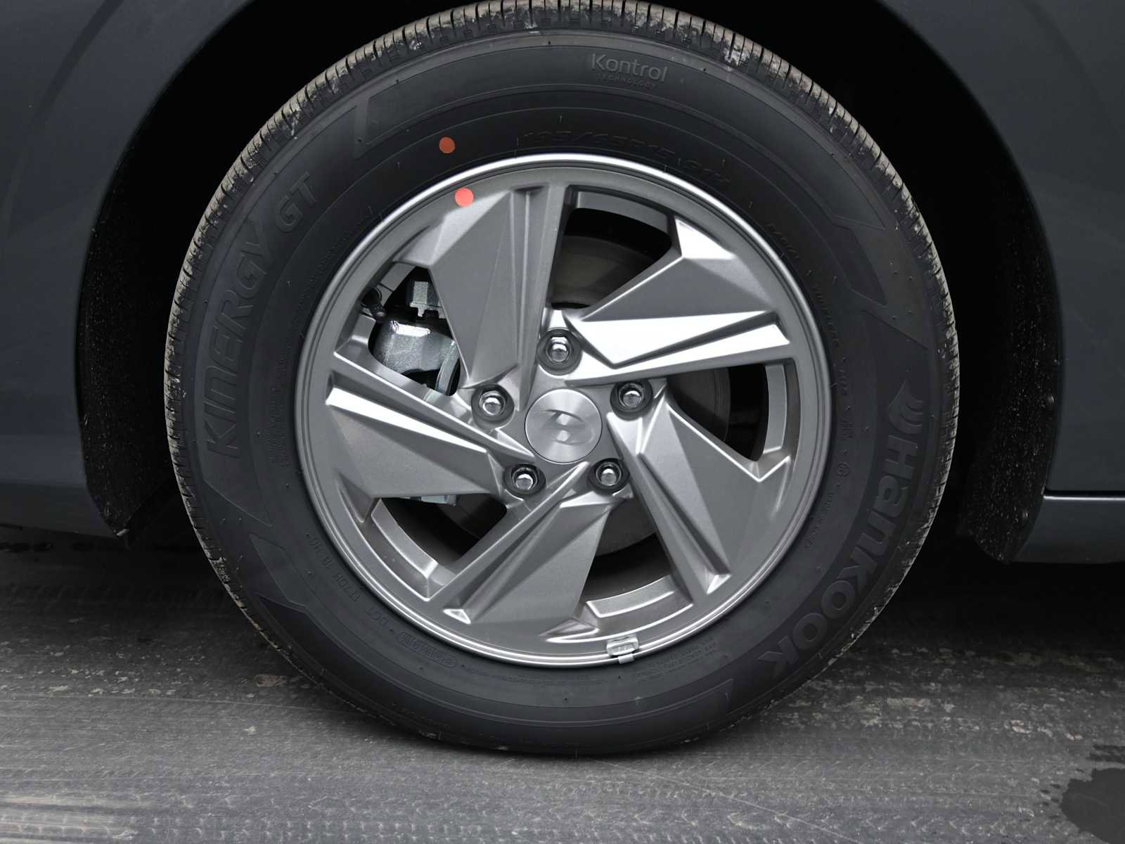 New 2026 Hyundai Elantra SE image 10