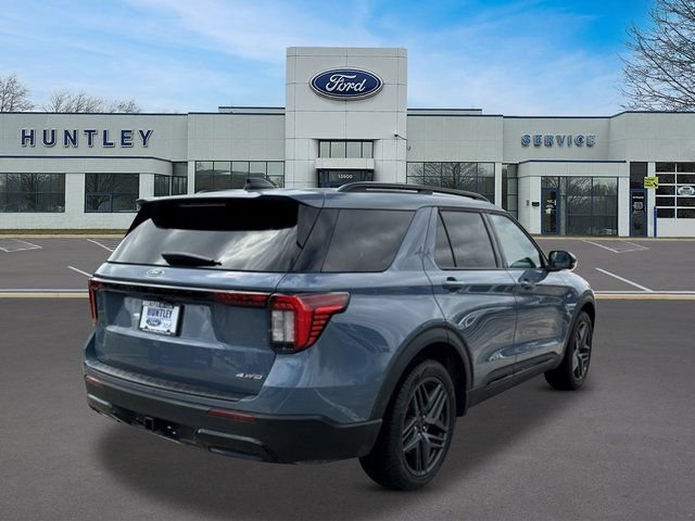 Certified 2025 Ford Explorer ST-Line w/ Premium Package AWD/4WD image 5