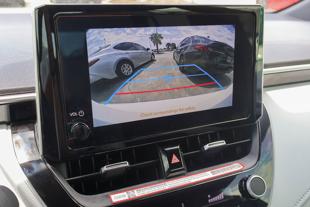 Used 2025 Toyota Corolla SE FWD image 4