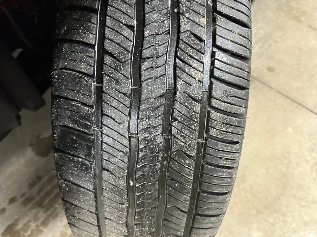 Used 2015 Jeep Renegade Limited image 32