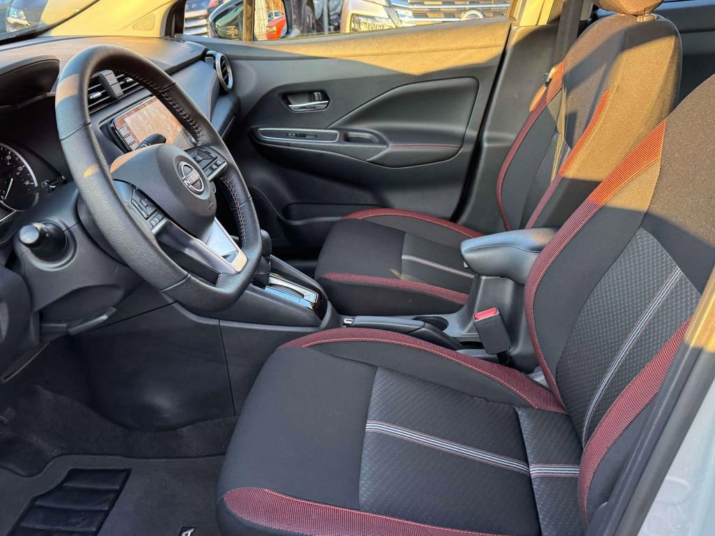 Used 2025 Nissan Versa SR w/ Trunk Package image 14