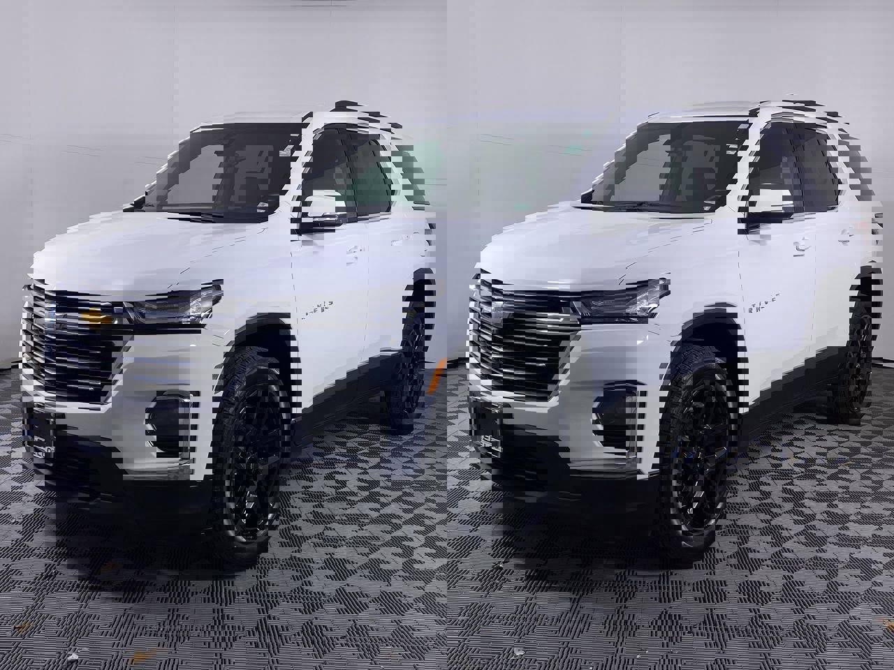 Certified 2023 Chevrolet Traverse LT image 16