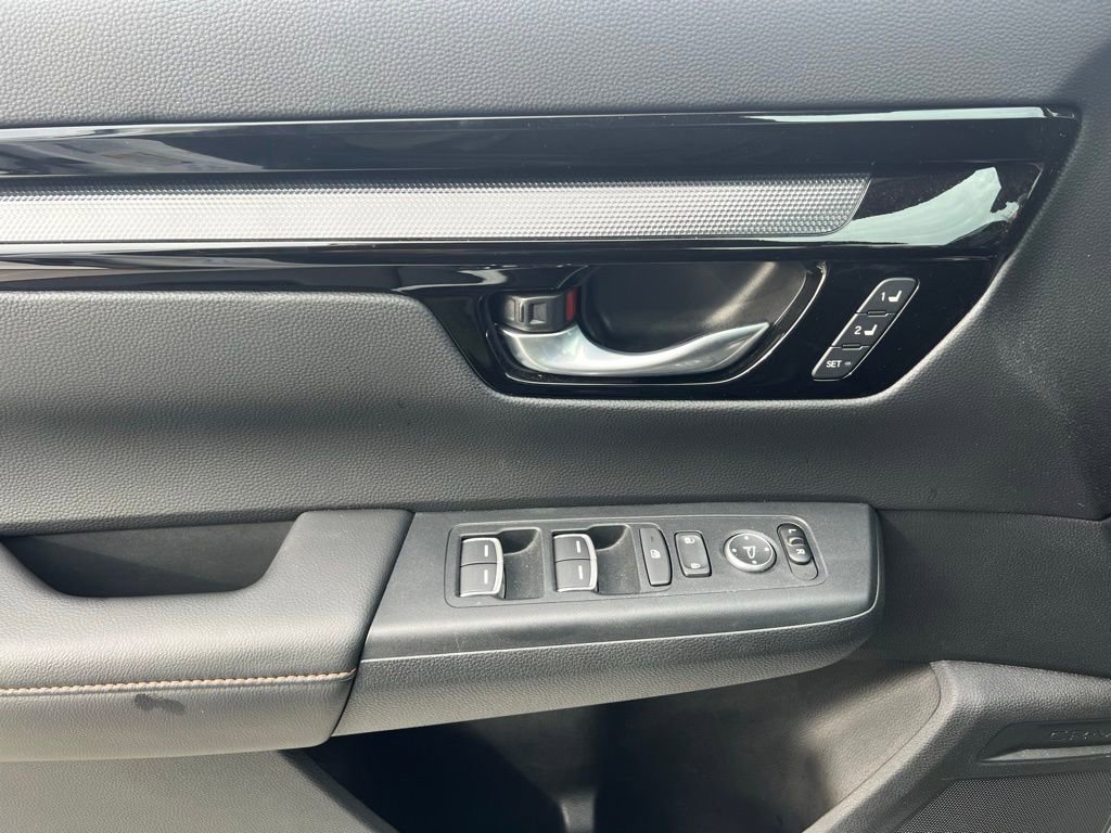 Used 2023 Honda CR-V Sport Touring image 16