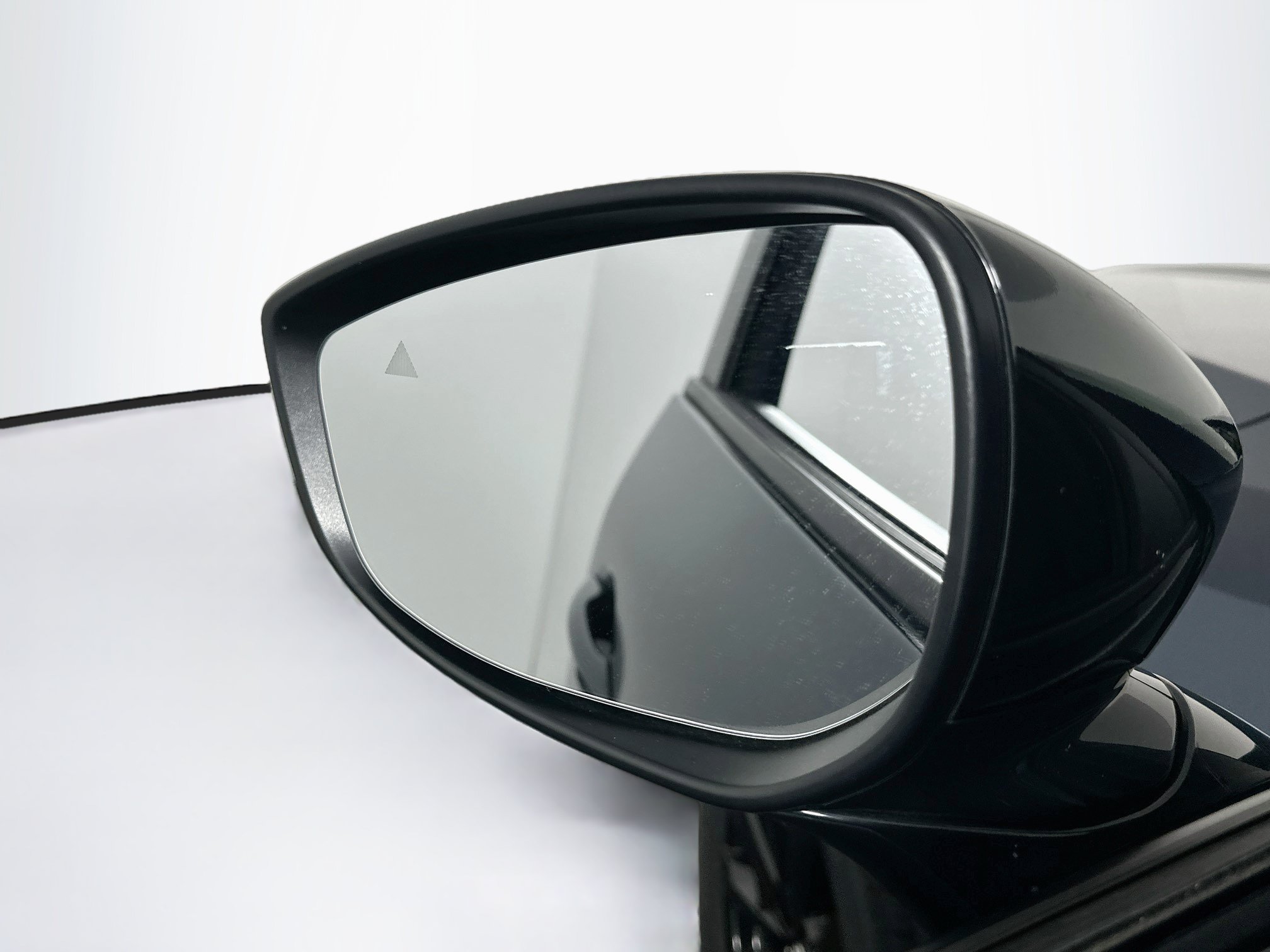 Used 2025 MAZDA CX-50 AWD 2.5 S w/ Premium Package image 16