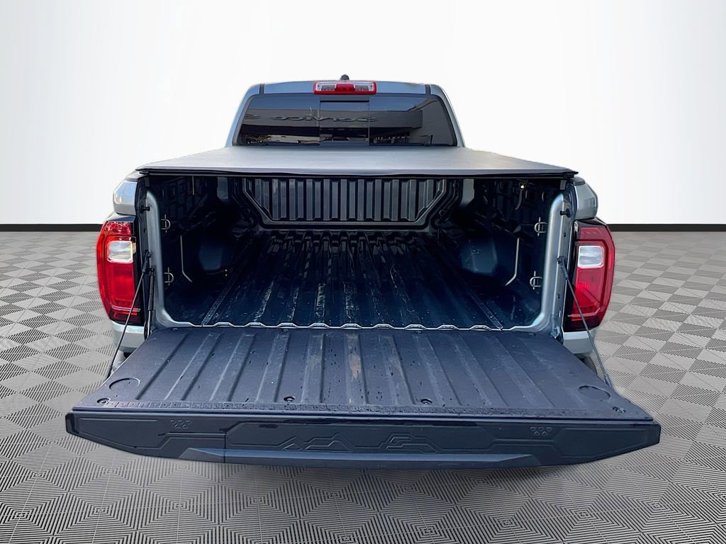 Used 2025 GMC Canyon Elevation w/ Technology Package RWD image 24