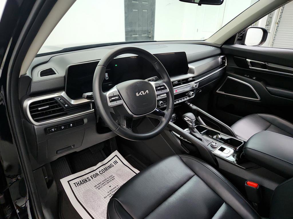 Used 2024 Kia Telluride S w/ S Sunroof Package image 12