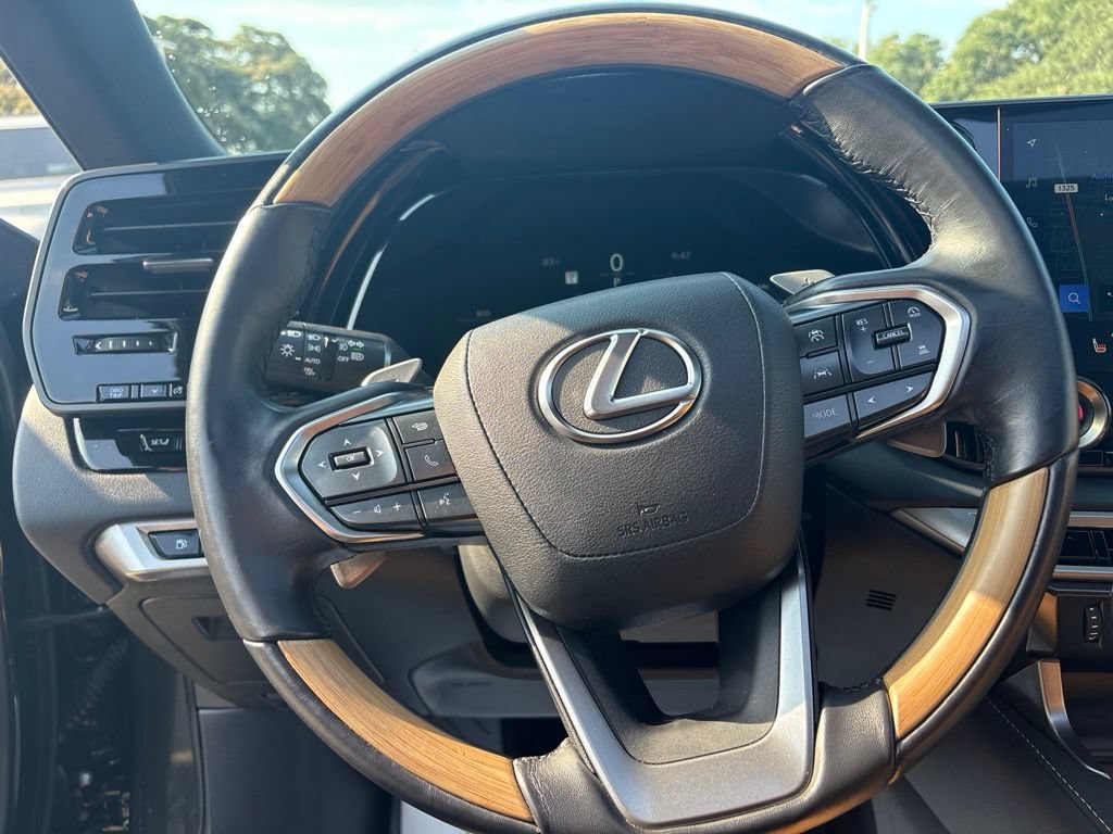 Used 2026 Lexus RX 350 Premium Plus w/ Accessory Package (Z1) FWD image 14