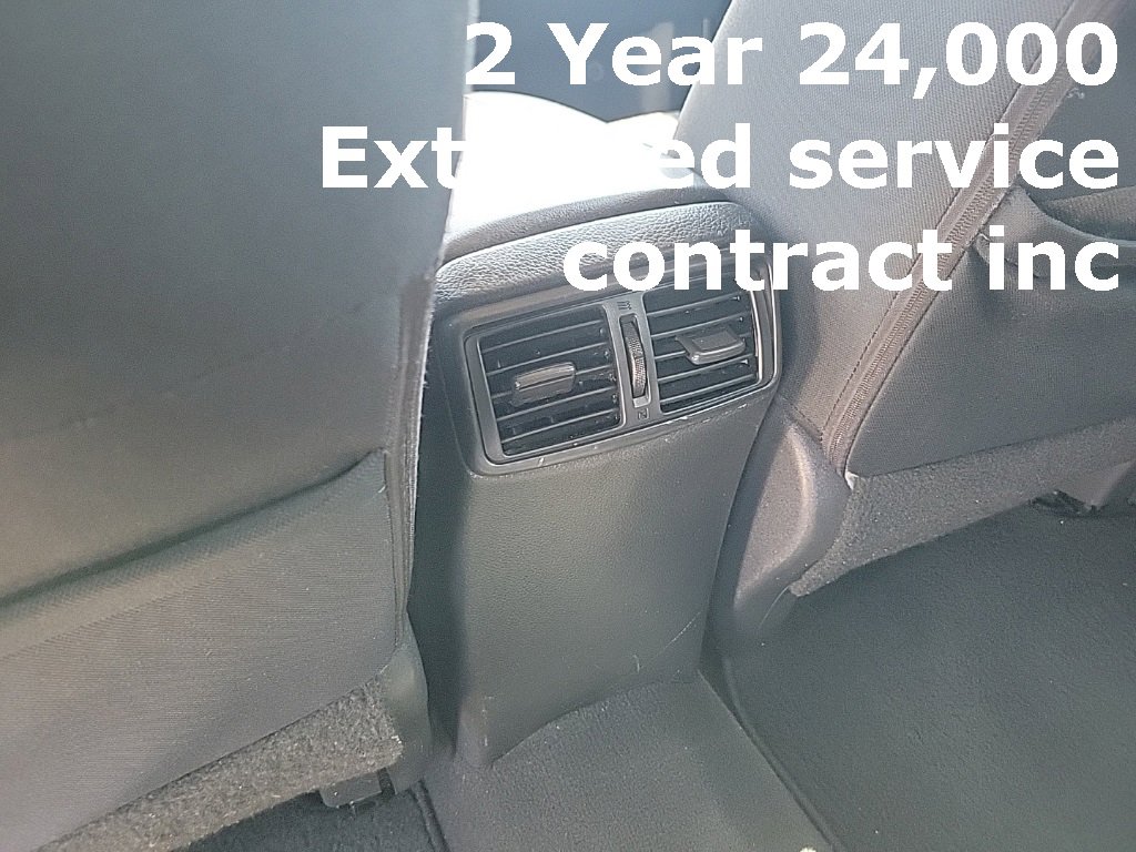 Used 2019 Nissan Rogue SV image 35