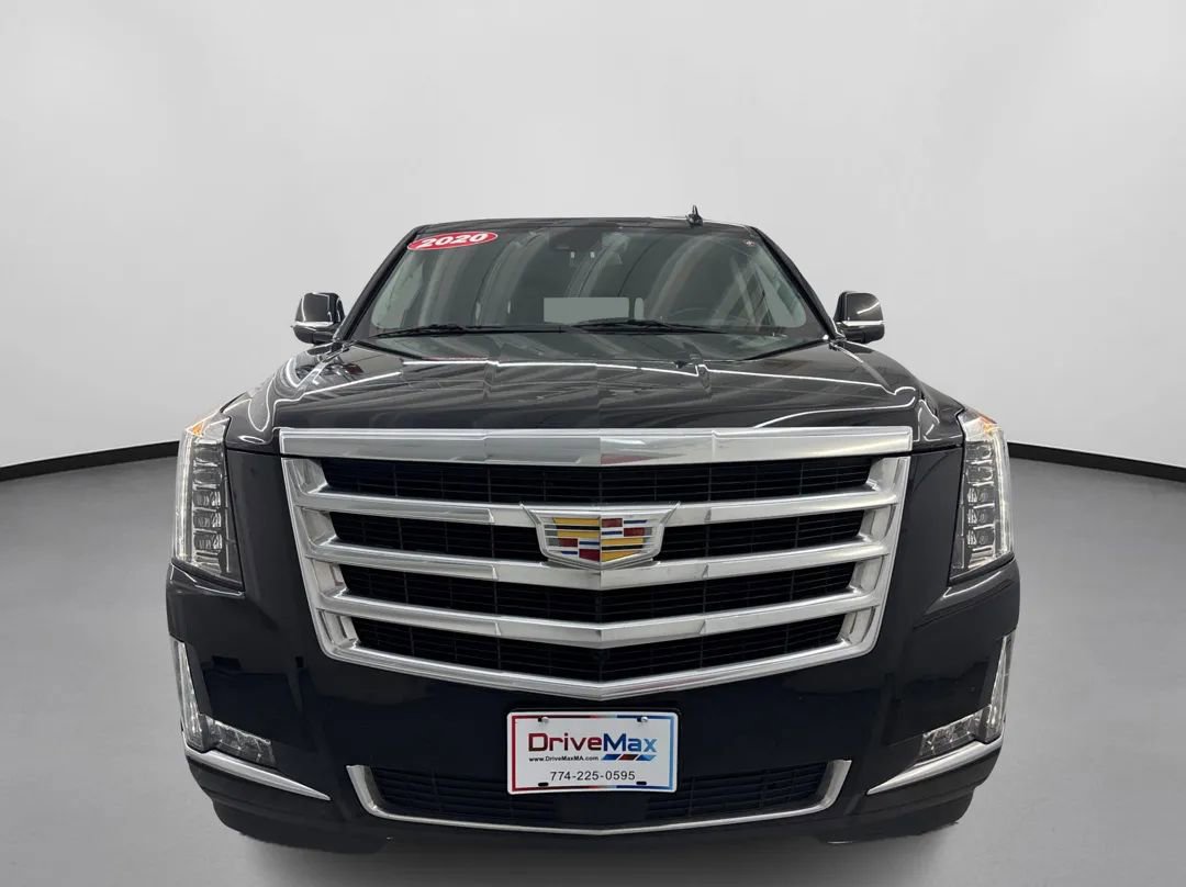 Used 2020 Cadillac Escalade ESV Premium Luxury image 2