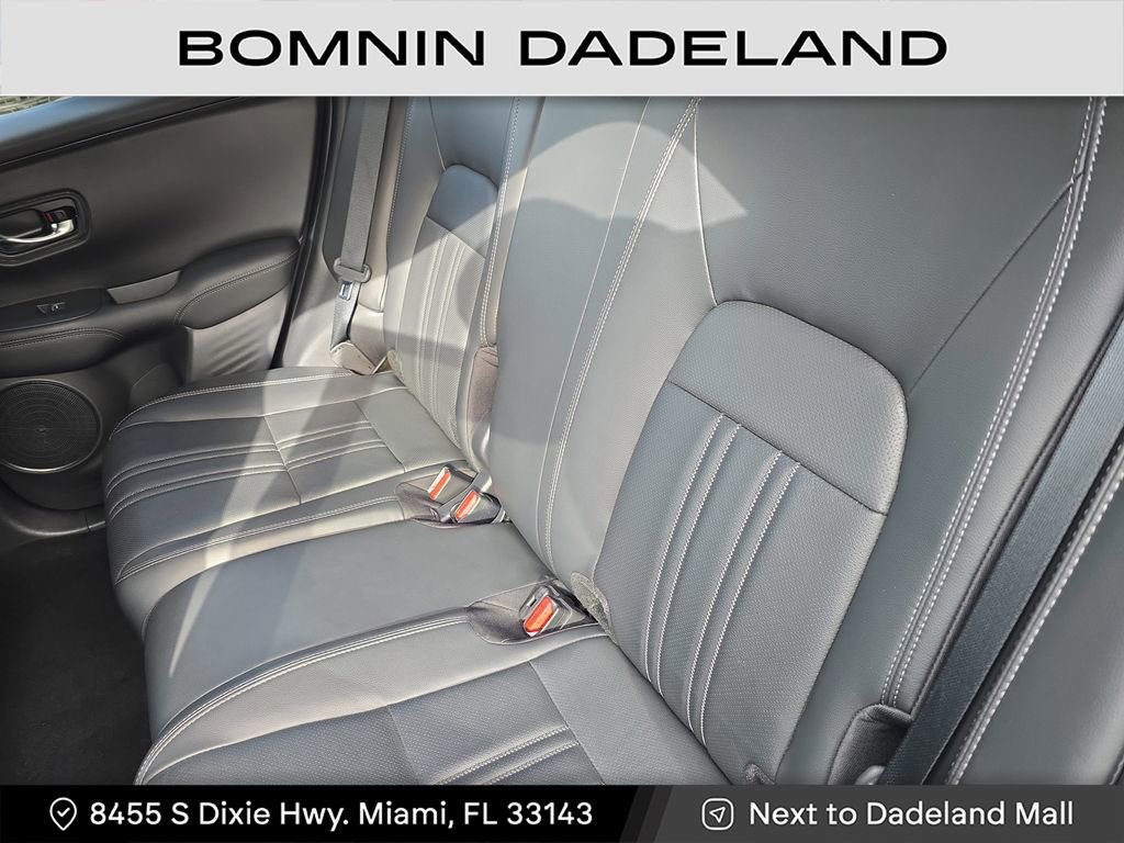 Used 2025 Honda HR-V EX-L image 12