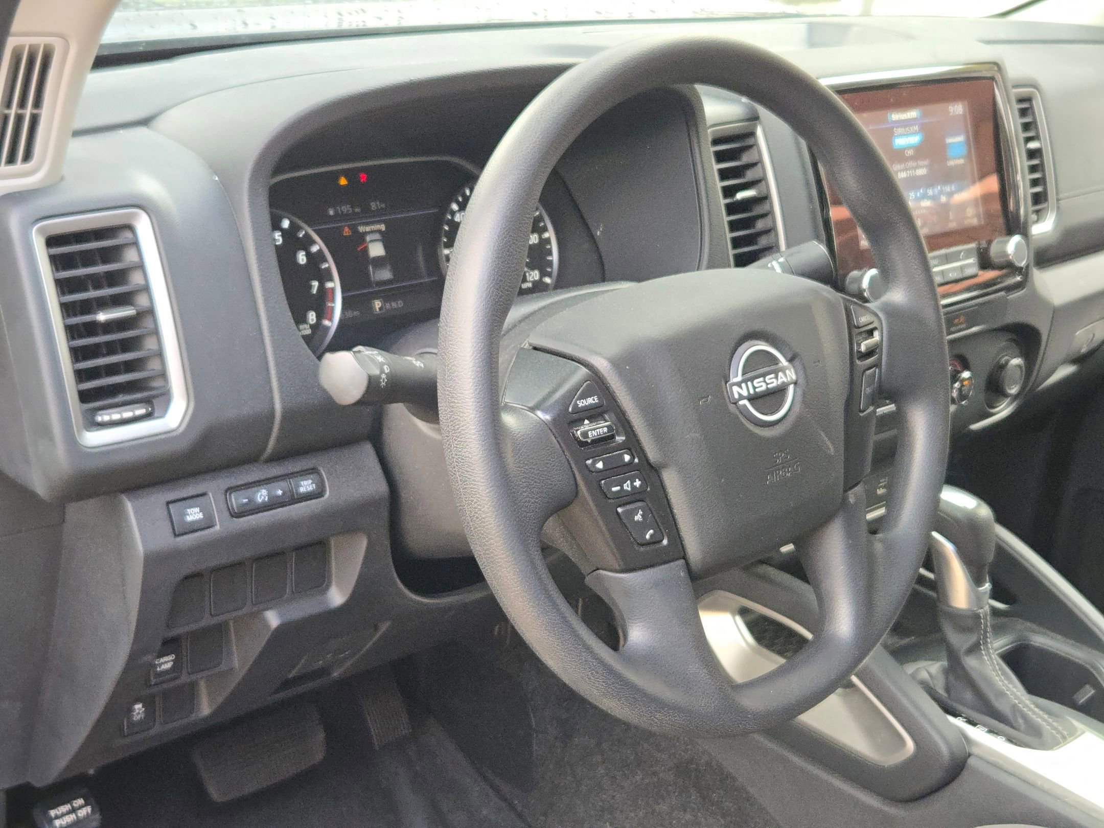 Used 2022 Nissan Frontier SV RWD image 10