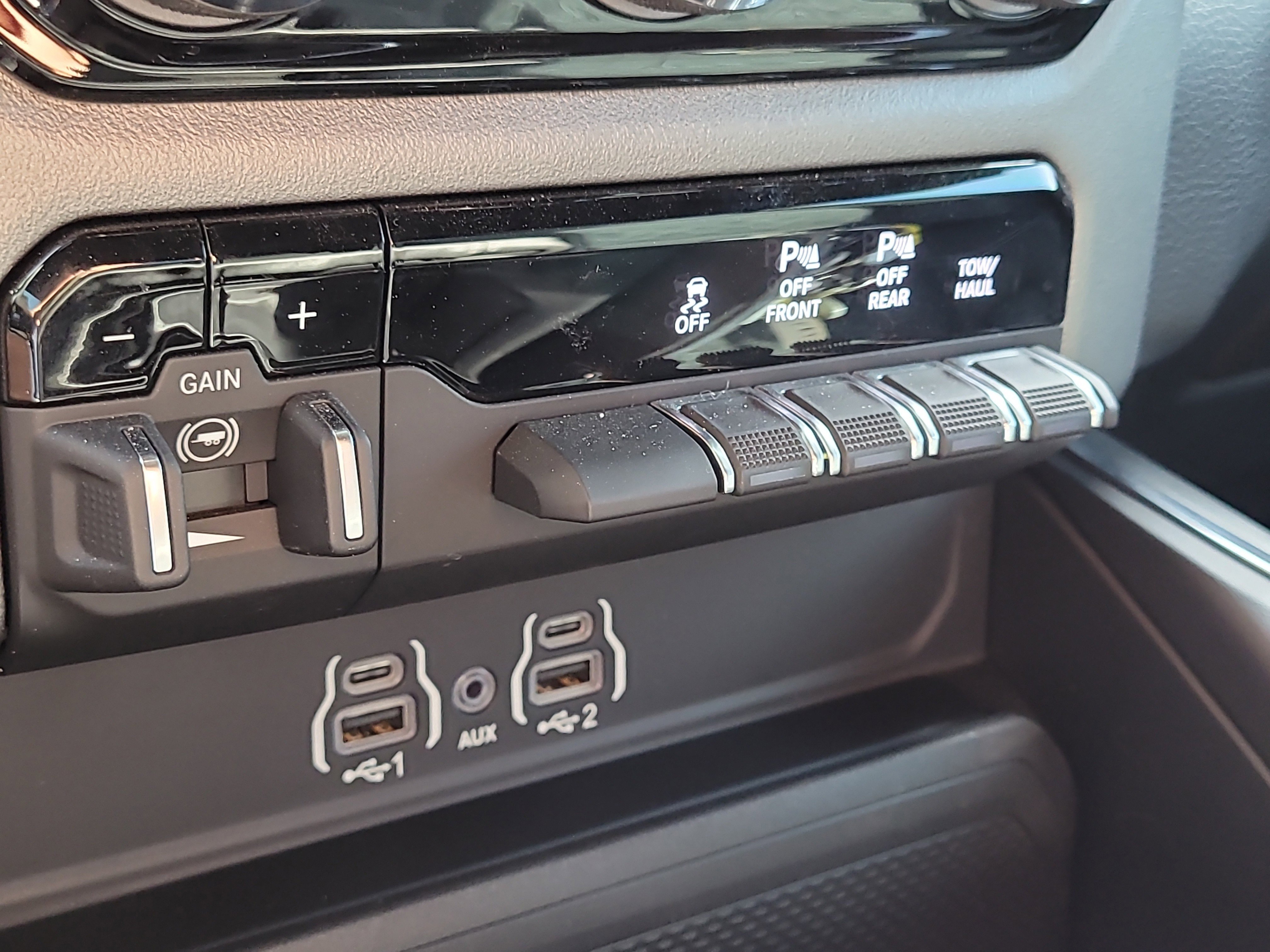 Used 2025 RAM 1500 Big Horn image 26