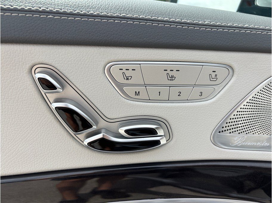 Used 2016 Mercedes-Benz S 63 AMG 4MATIC Sedan image 23