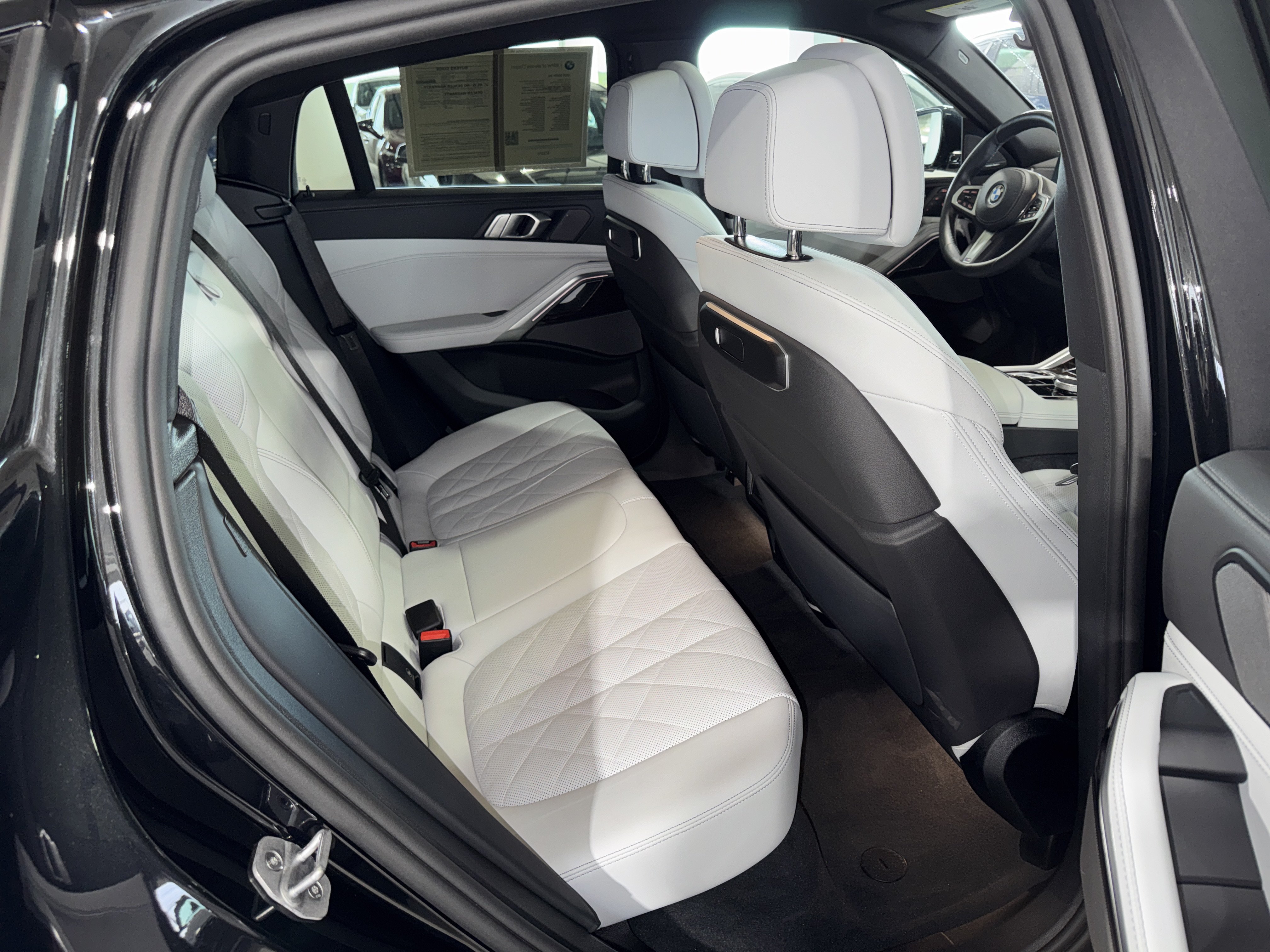 Certified 2026 BMW X6 xDrive40i AWD/4WD image 12