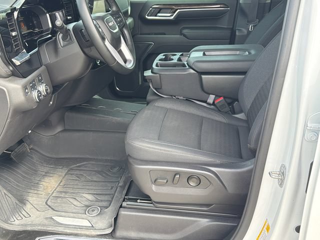 Used 2024 GMC Sierra 1500 Elevation AWD/4WD image 9