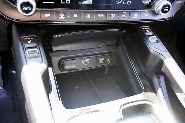 Used 2024 Kia Telluride S w/ S Sunroof Package AWD/4WD image 40