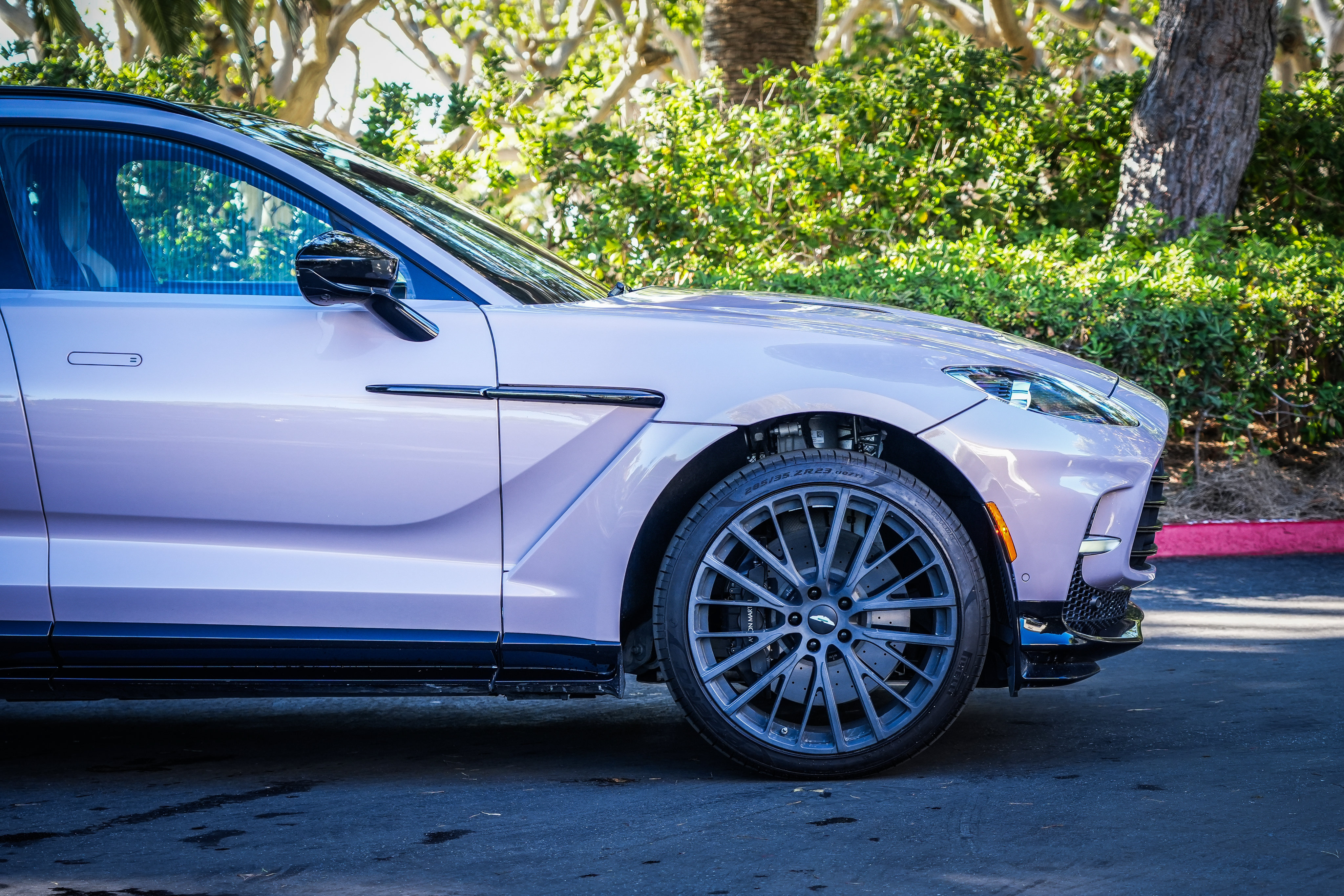 Used 2023 Aston Martin DBX 707 AWD/4WD image 23