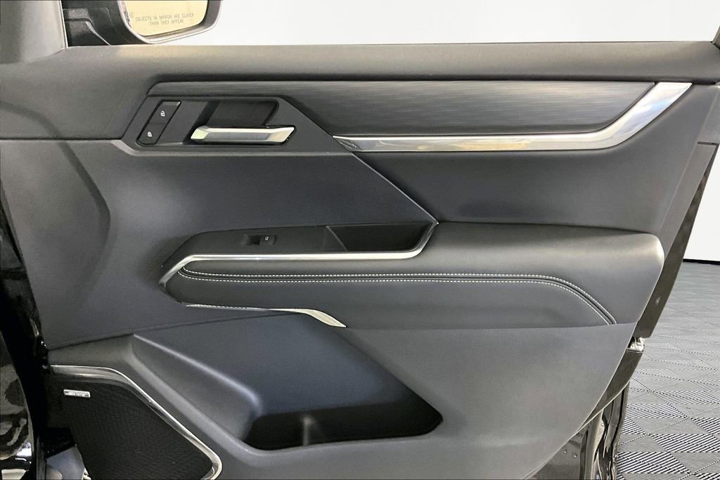 Certified 2025 GMC Acadia Elevation w/ Elevation Premium Package image 29