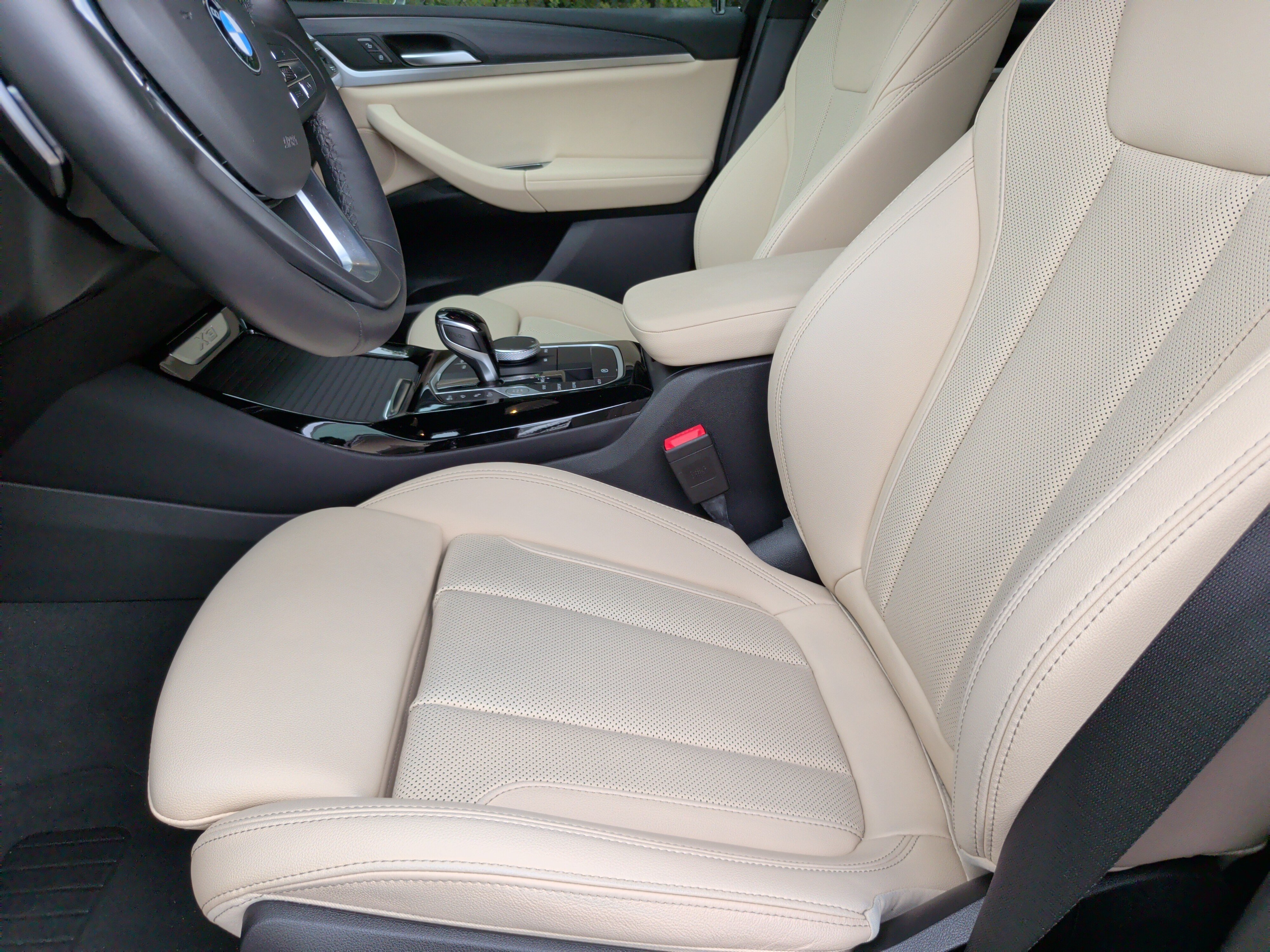 Used 2024 BMW X3 sDrive30i w/ Convenience Package RWD image 25