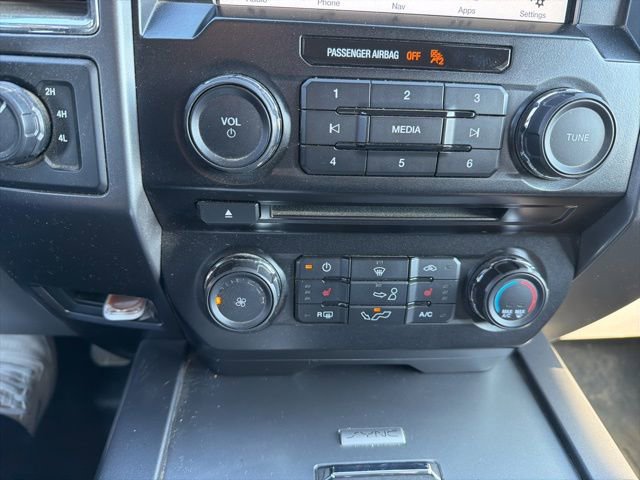 Used 2017 Ford F150 XLT w/ Equipment Group 302A Luxury image 24