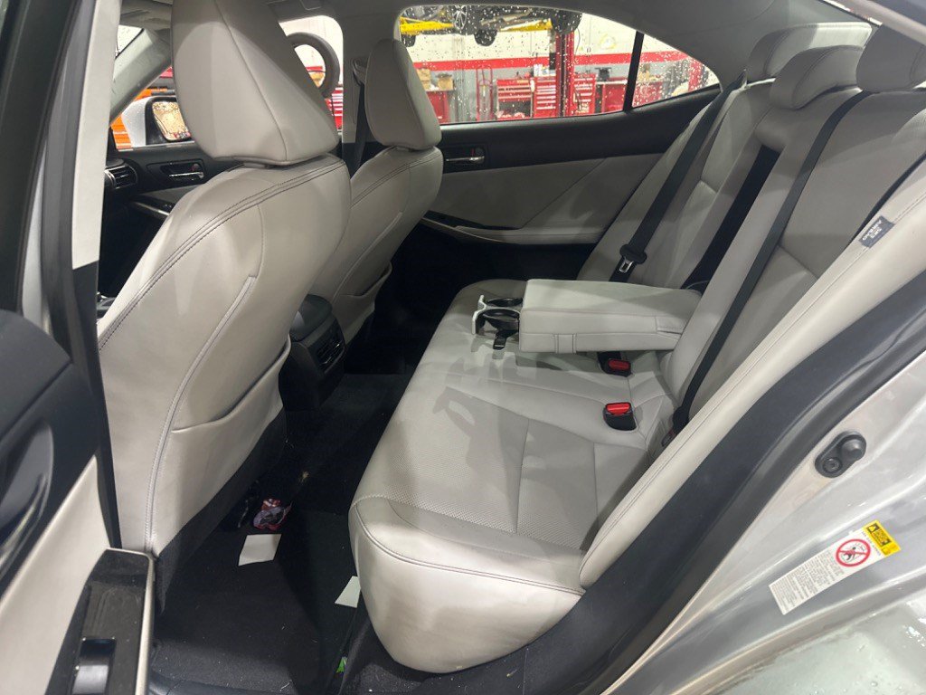 Used 2016 Lexus IS 200t w/ Premium Package RWD image 42