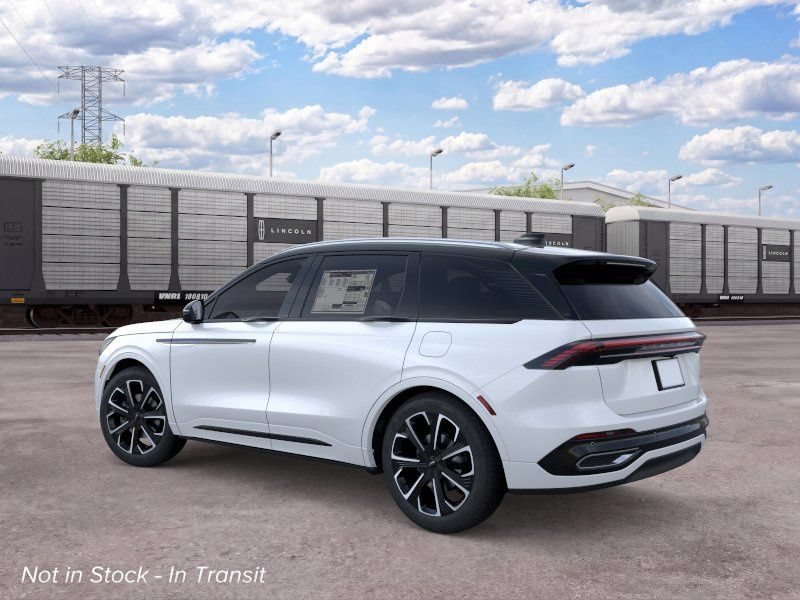 New 2026 Lincoln Nautilus Reserve AWD/4WD image 4