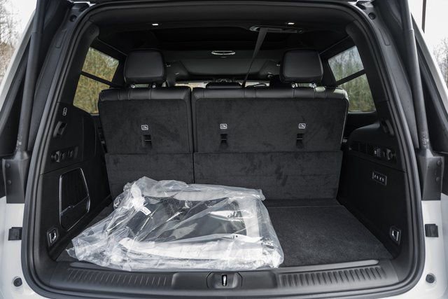 New 2026 Jeep Grand Wagoneer Limited image 12